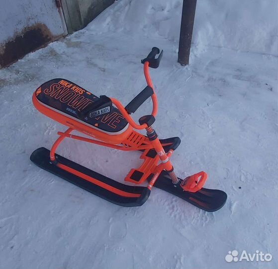 Детский снегокат бу