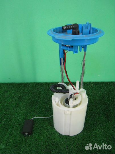 Топливный насос volkswagen Tiguan (5N1) 2011