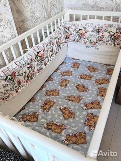 Детская кроватка