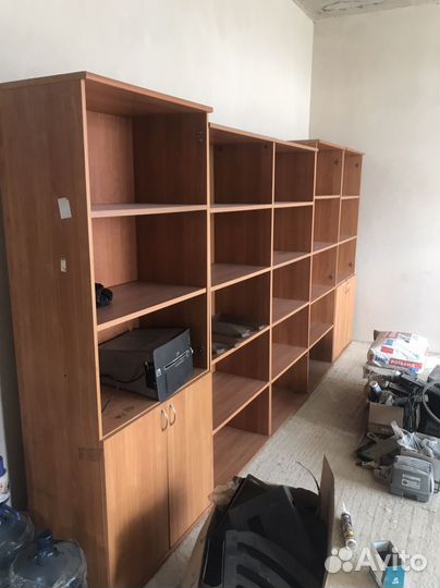 Мебель офисная,стелажи
