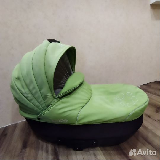 Коляска 2 в 1 бу отдам бесплатно