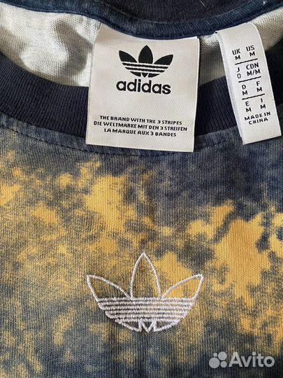 Adidas originals свитшот