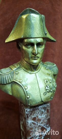 Старнная скульптура Наполеон Бонапарт 19век