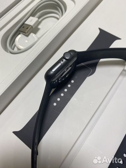 Часы apple watch 4 40 mm