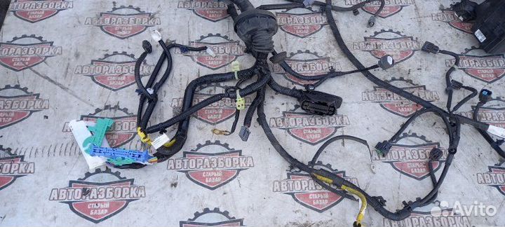 Коса под капот Honda Cr-V RM4 K24A 2012