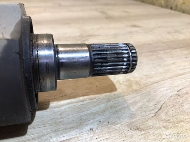 Привод (полуось ) передний левый Hyundai I30 FD