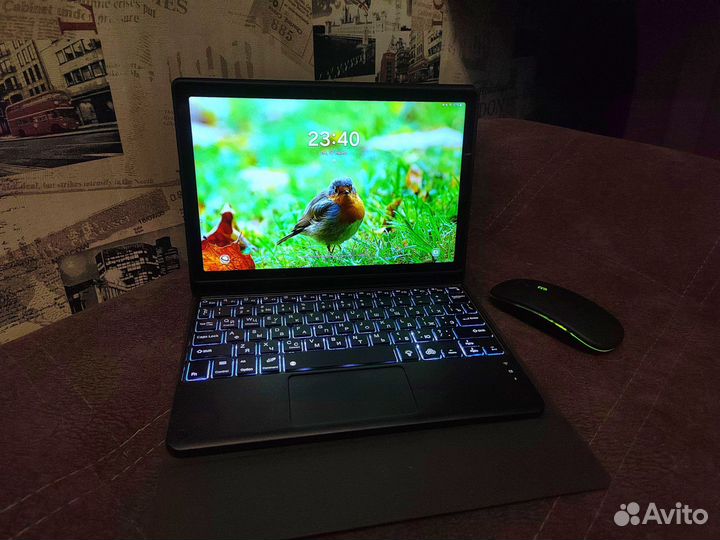 Samsung Galaxy Tab A8 с клавиатурой и мышью