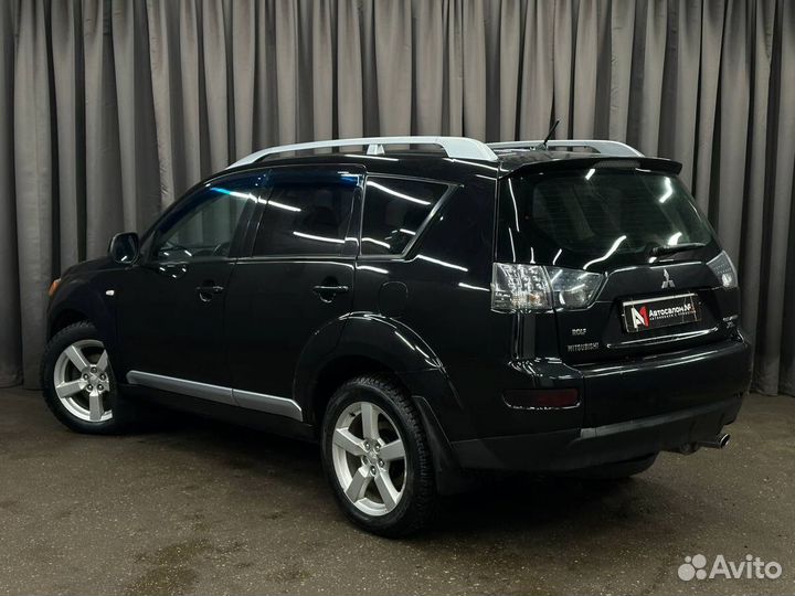 Mitsubishi Outlander 2.4 CVT, 2008, 218 220 км