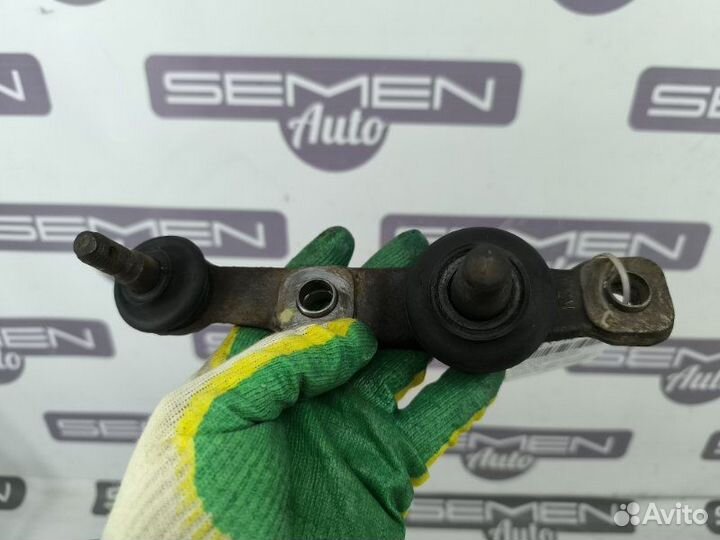 Шаровая опора передняя правая Lexus Is 250 XE20