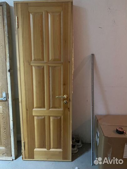 Двери межкомнатные с коробкой б/у
