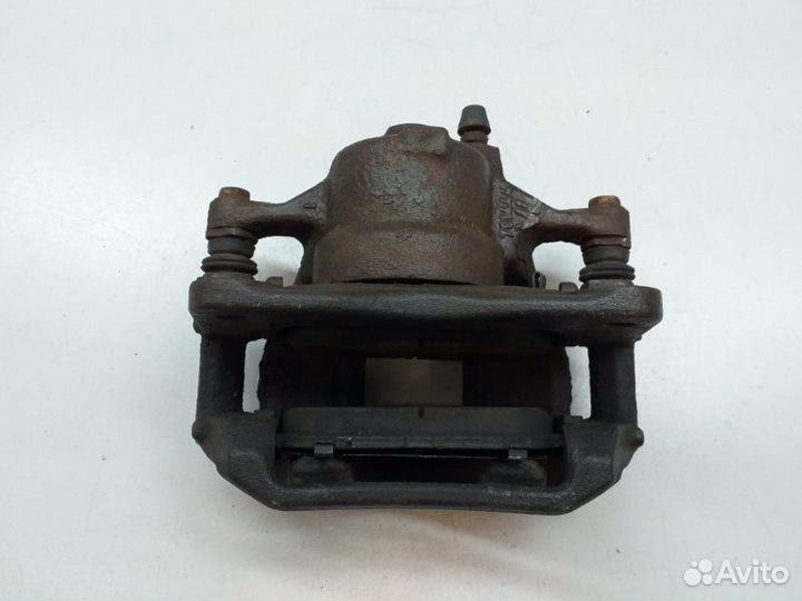 Суппорт тормозной передний правый Toyota Corolla