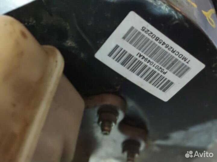 Вакуумник dodge durango 2004-2007 3.7