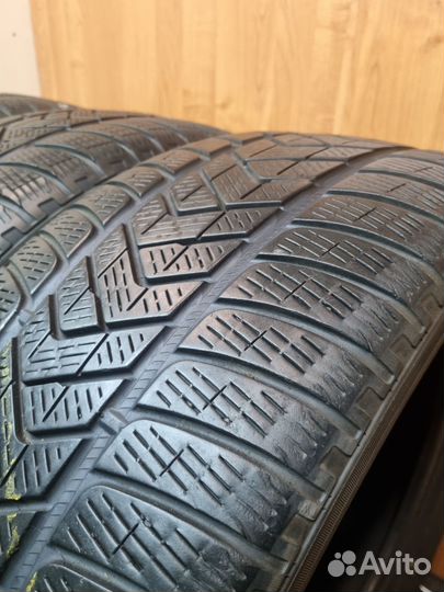 Pirelli Scorpion Winter 255/55 R18