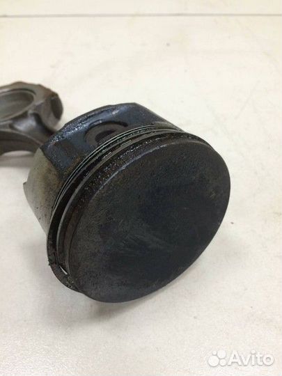 Поршень двс с шатуном Renault Clio