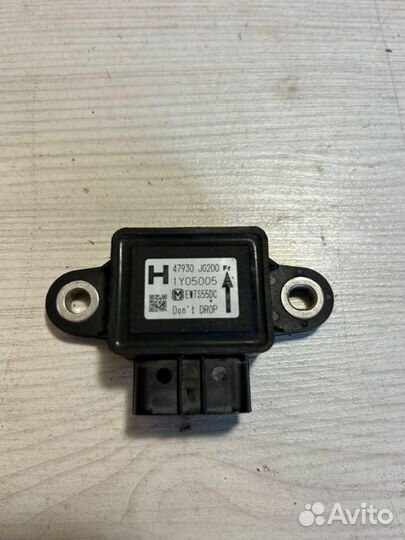 Датчик ускорения Nissan Juke F15