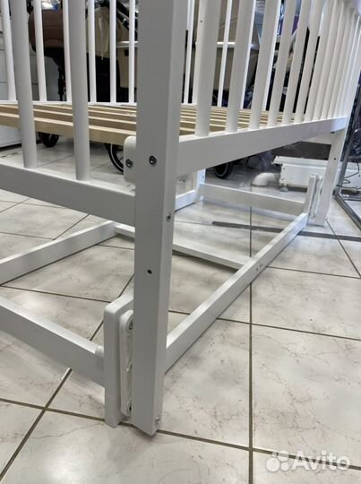 Детская кроватка Беби 5 продольный маятник