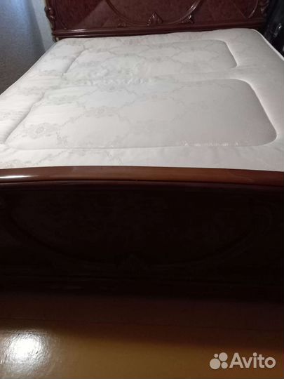 Кровать 2х спальная 160 на 200