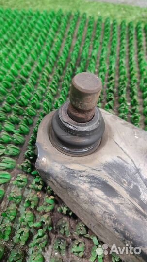 Рычаг передний правый нижний Ford Fiesta (CB1) 20