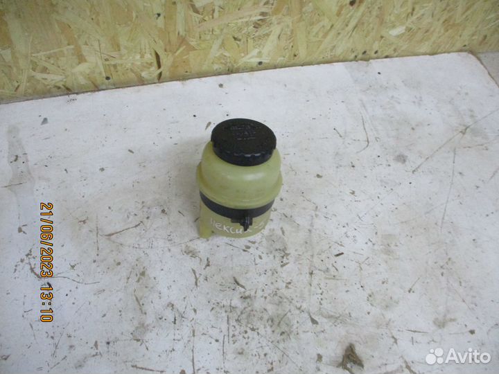 Бачок гура Дэу Нексия 1995-2016