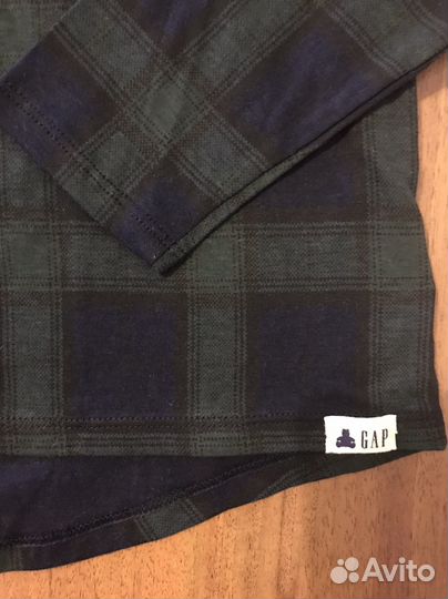 Лонгслив gap новый на 4 года