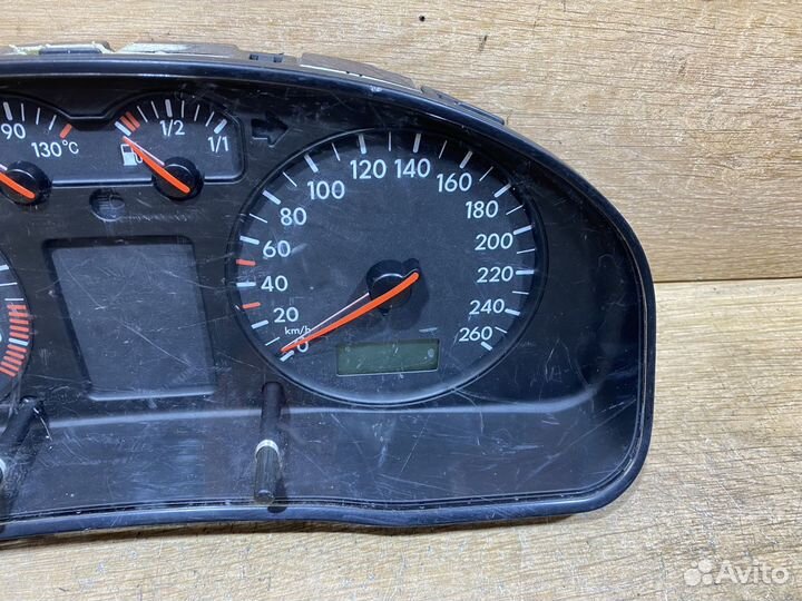 Панель приборов Volkswagen Passat B5 бензин 112326