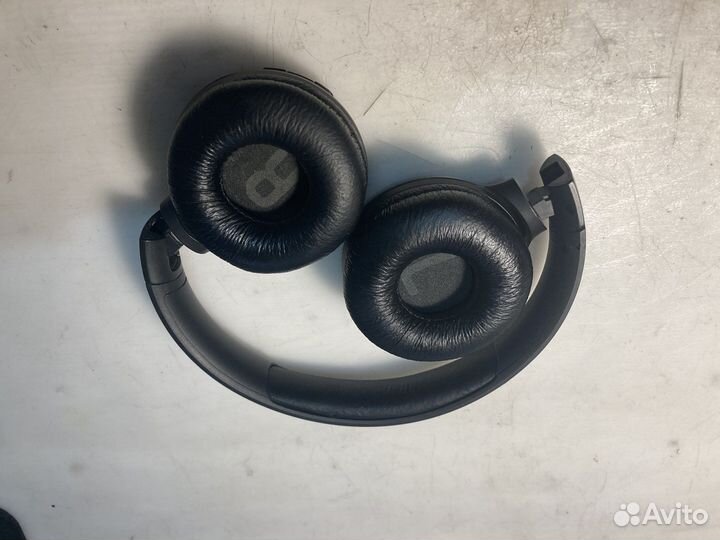 Беспроводные наушники JBL tune 500BT