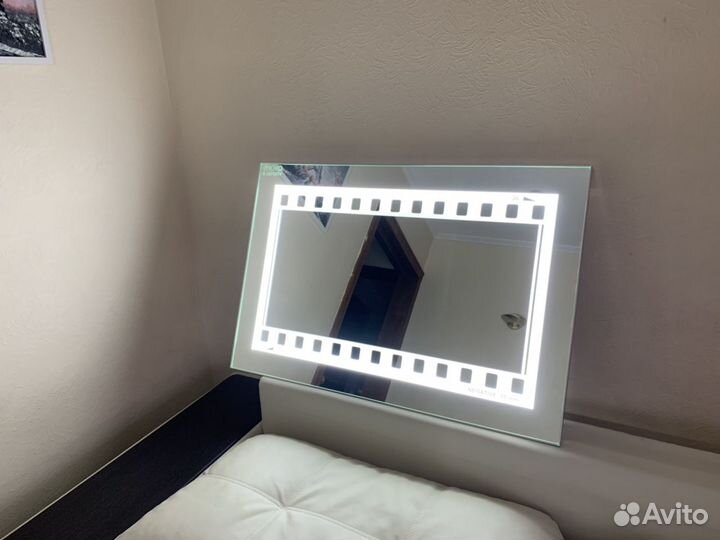 Зеркало хром с подсветкой