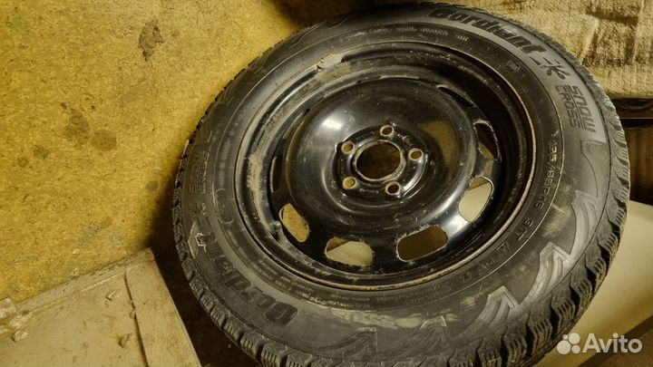Зимние шины 195 65 r15