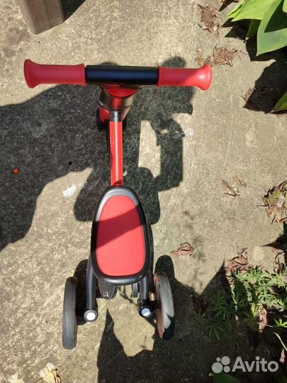 Трехколесный велосипед-беговел 3 в 1