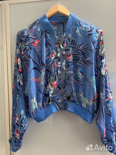 Ветровка летняя