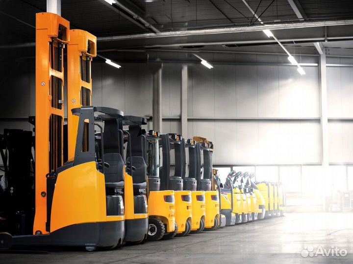 Водитель высотного штабелера/Вахта/Москва/Проезд