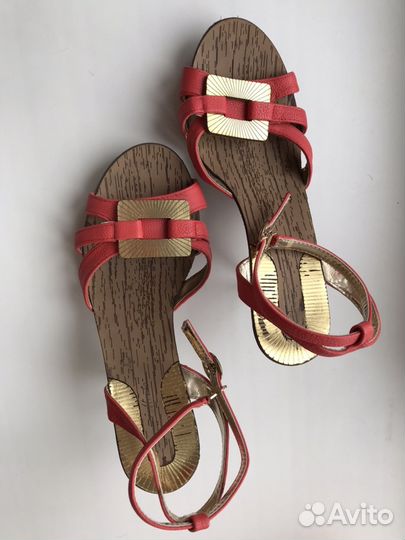 Сандалии