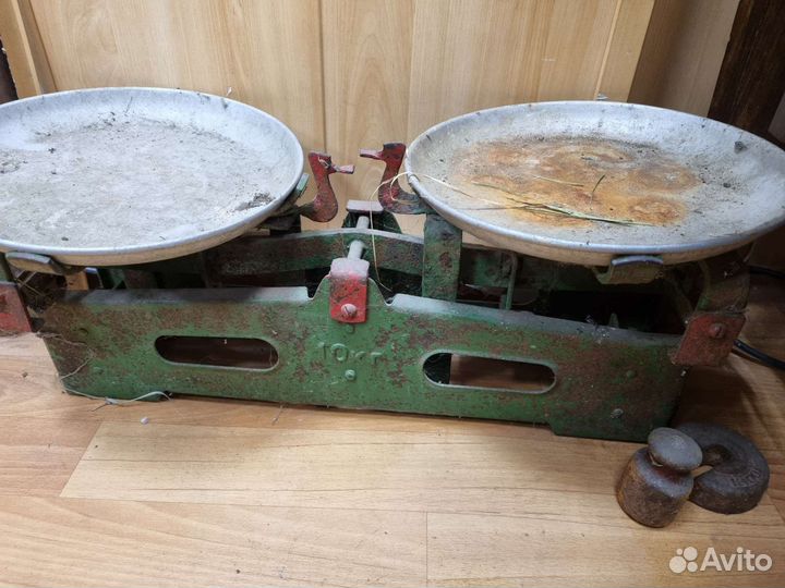Старинные весы, Уточки. 10 кг
