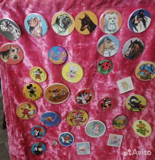 Продаю значки СССР