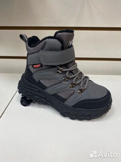 Ботинки зимние для мальчика новые