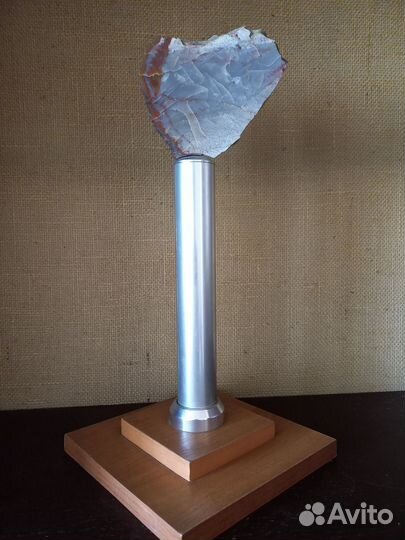 Минерал коллекционный интерьеоный