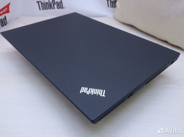 ThinkPad T15 Gen.2 I5-1135G7 16GB DDR4 256 SSD FHD