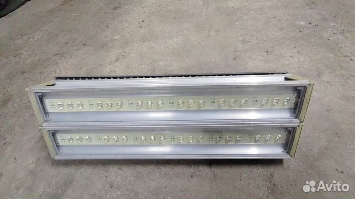 Светильник l-street