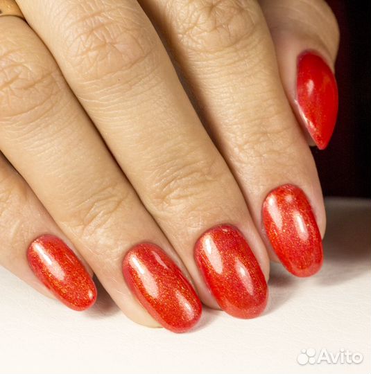 Маникюр спокрытием гель-лаком, частный мастер