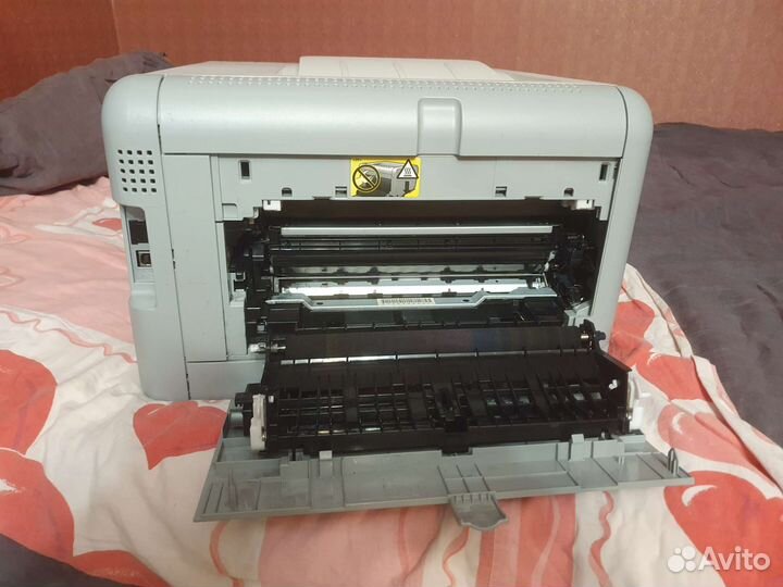 Принтер цветной лазерный HP Color LaserJet CP1215