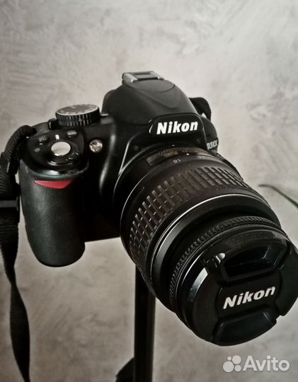 Зеркальный фотоаппарат Nikon D3100 Kit