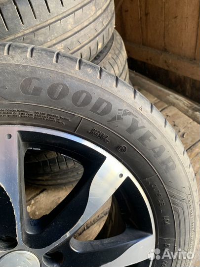 Колеса летние R15