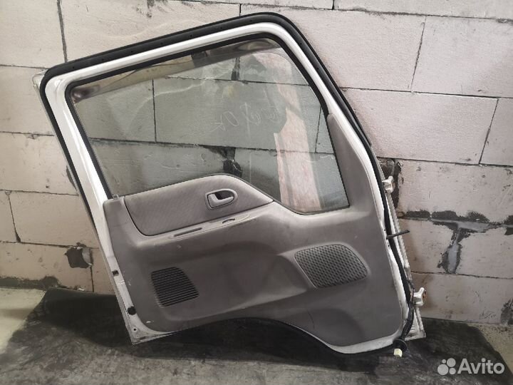 Дверь левая Mazda Titan whs5t