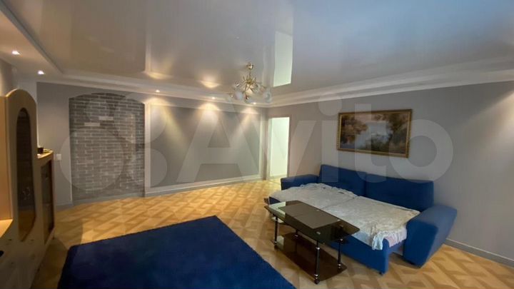 3-к. квартира, 120 м², 2/13 эт.