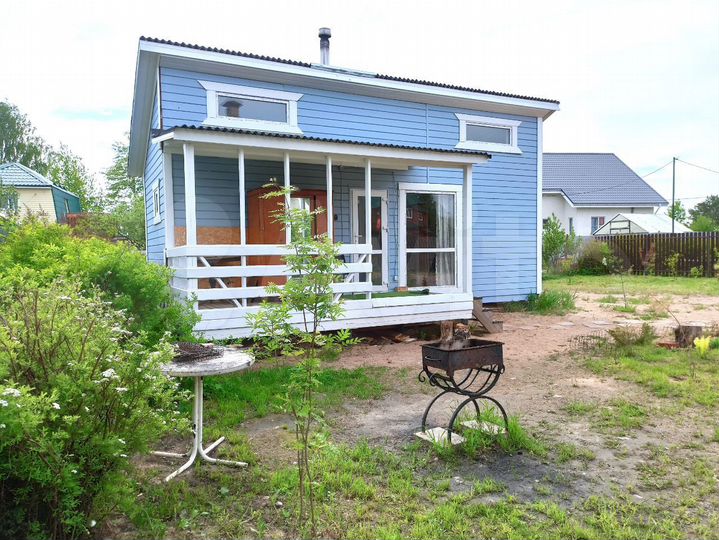 Дом 24 м² на участке 6 сот.