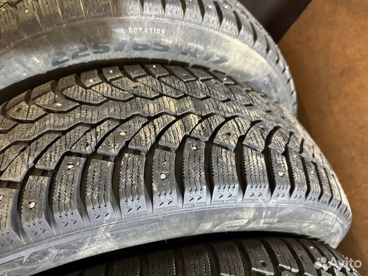 Pirelli Formula Ice 225/65 R17