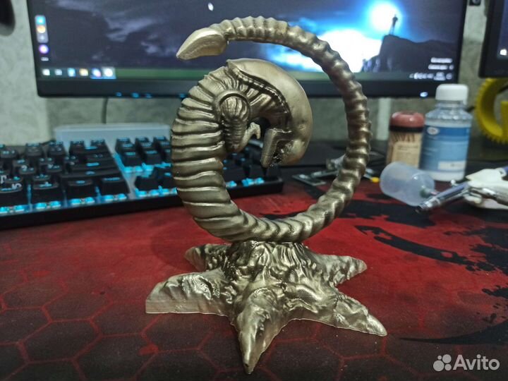 Фигурка Alien