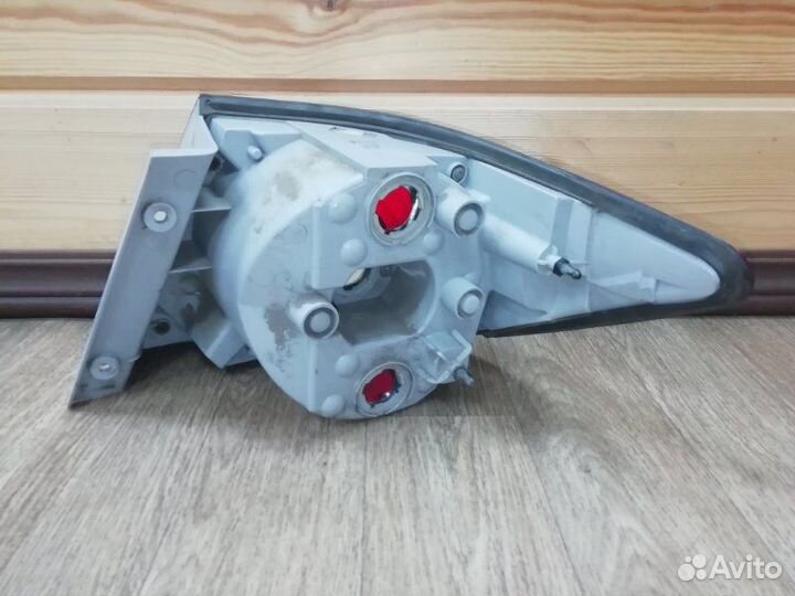 Фонарь задний левый Chevrolet Epica седан