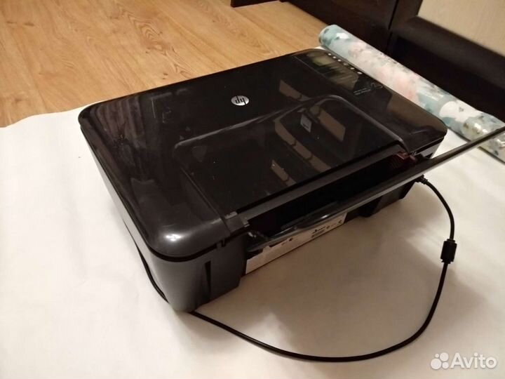 HP3050 Принтер сканер копир цветной