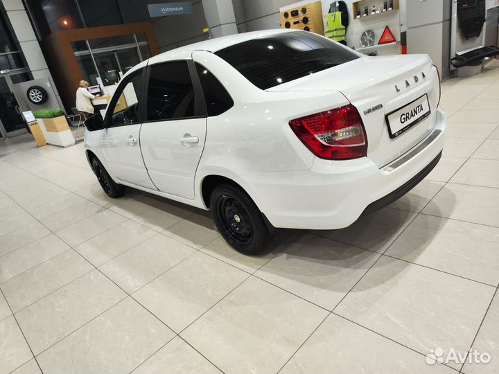 LADA Granta 1.6 МТ, 2023